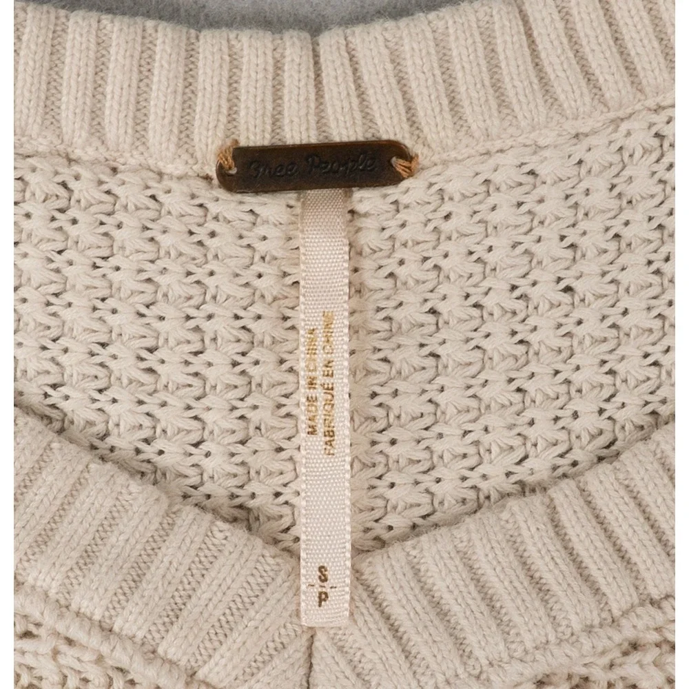 Free People Cold Shoulder V-Neck Cotton Knit Fringe High Low Sweater Cream Small